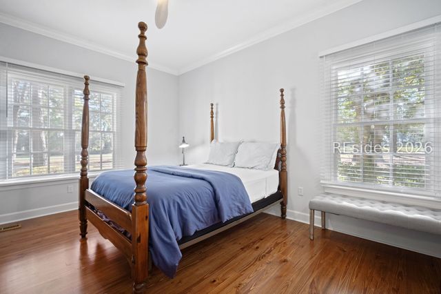 8 E Cottage Cir, Bluffton, SC 29910