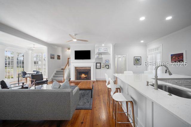 8 E Cottage Cir, Bluffton, SC 29910