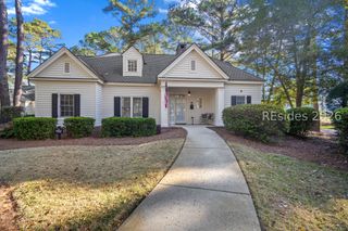 8 E Cottage Cir, Bluffton, SC 29910