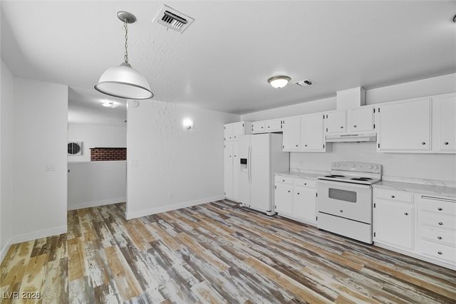 2710 South Rainbow Avenue, Pahrump, NV 89048