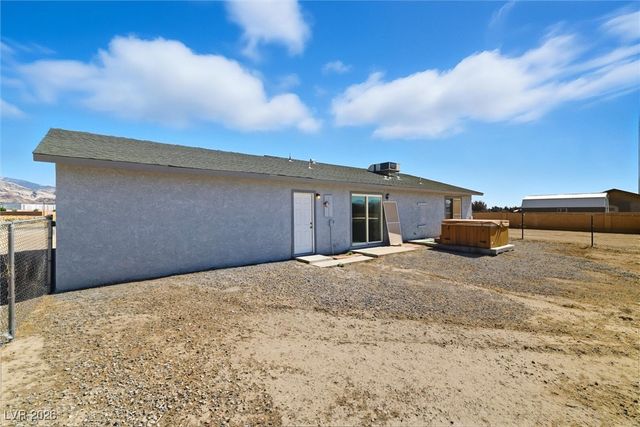 2710 South Rainbow Avenue, Pahrump, NV 89048