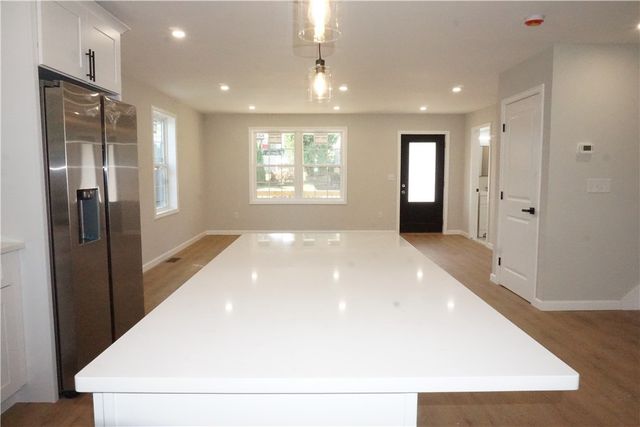 95 Sunset Avenue, Providence, RI 02909