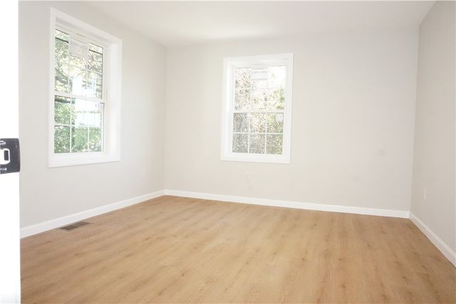 95 Sunset Avenue, Providence, RI 02909