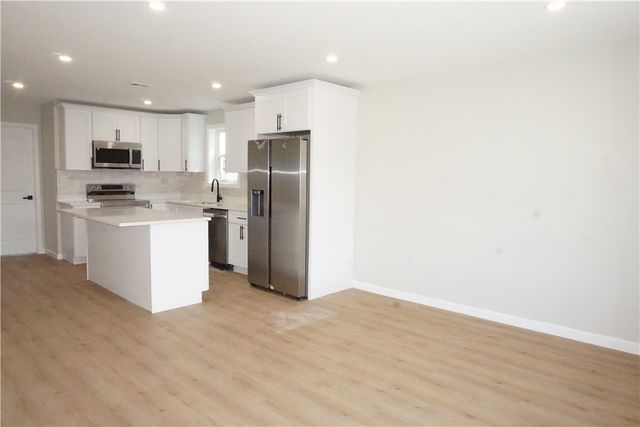 95 Sunset Avenue, Providence, RI 02909