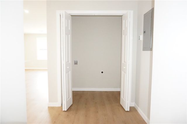 95 Sunset Avenue, Providence, RI 02909