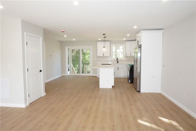 95 Sunset Avenue, Providence, RI 02909