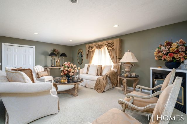 3519 Breezewood Drive Se, City Of Kentwood, MI 49512