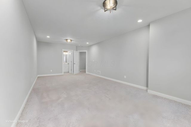 5997 Heather Ridge Drive, Delaware, OH 43015