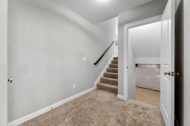 5997 Heather Ridge Drive, Delaware, OH 43015