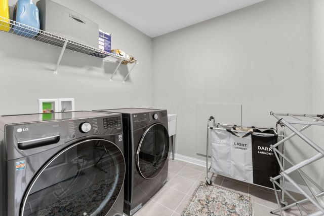 5997 Heather Ridge Drive, Delaware, OH 43015