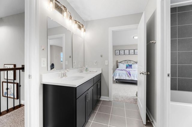 5997 Heather Ridge Drive, Delaware, OH 43015