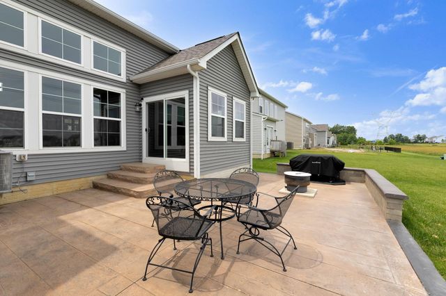 5997 Heather Ridge Drive, Delaware, OH 43015