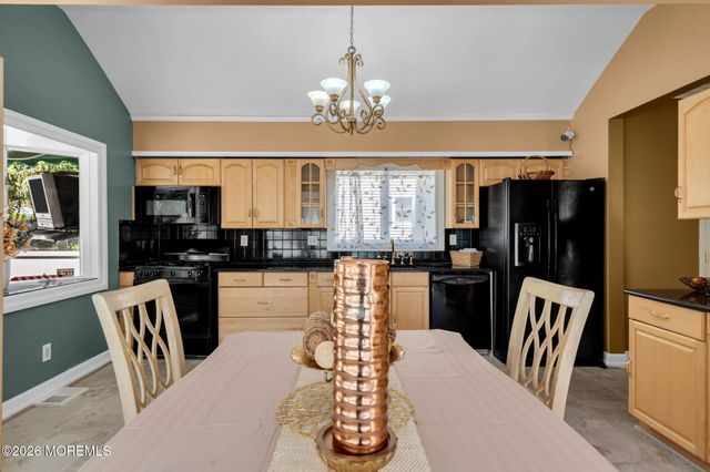 31 Vought Avenue, Freehold, NJ 07728