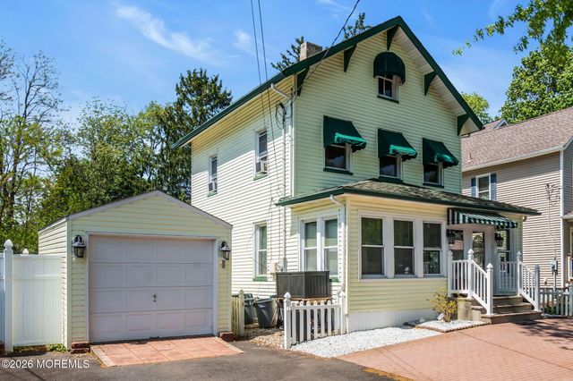 31 Vought Avenue, Freehold, NJ 07728