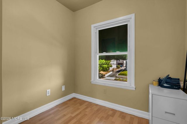 31 Vought Avenue, Freehold, NJ 07728