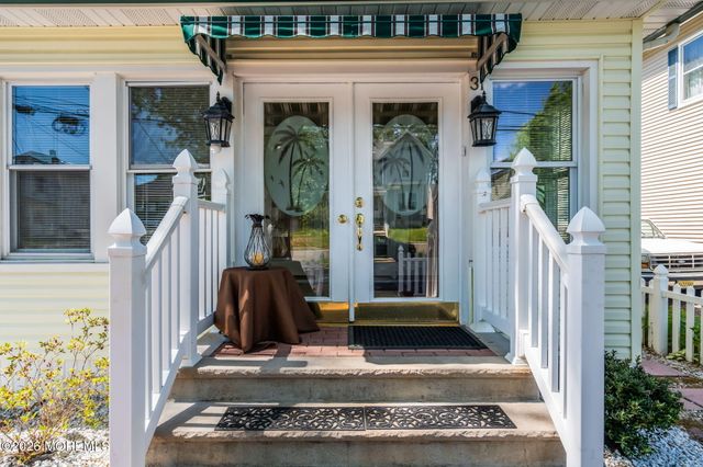 31 Vought Avenue, Freehold, NJ 07728