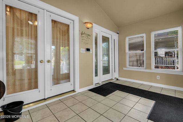 31 Vought Avenue, Freehold, NJ 07728