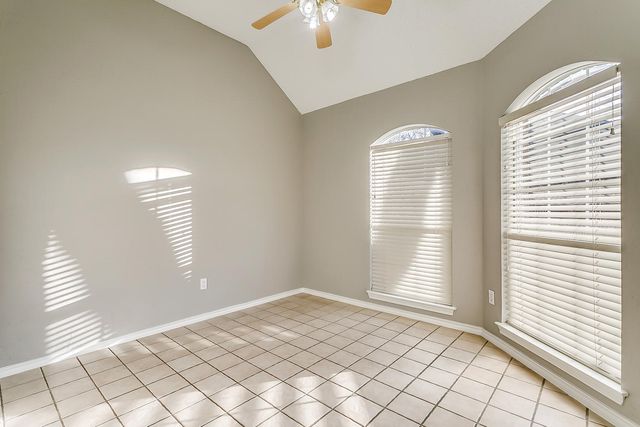 901 Evandale Road, Burleson, TX 76028