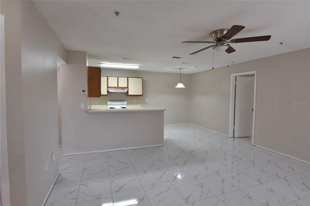 637 BUOY LANE 303, Altamonte Springs, FL 32714