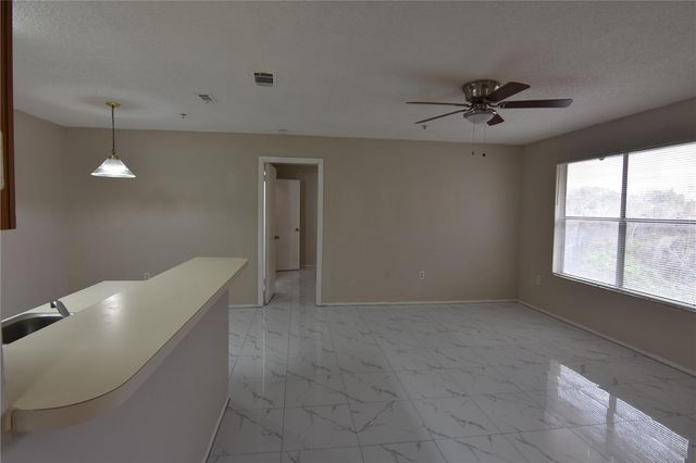 637 BUOY LANE 303, Altamonte Springs, FL 32714