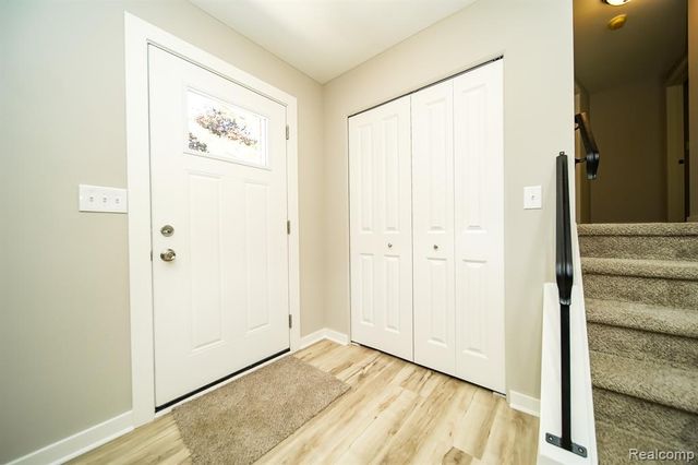 48297 Mallard Drive, New Baltimore, MI 48047