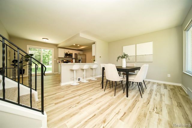 48297 Mallard Drive, New Baltimore, MI 48047