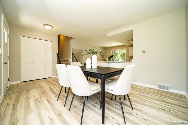 48297 Mallard Drive, New Baltimore, MI 48047