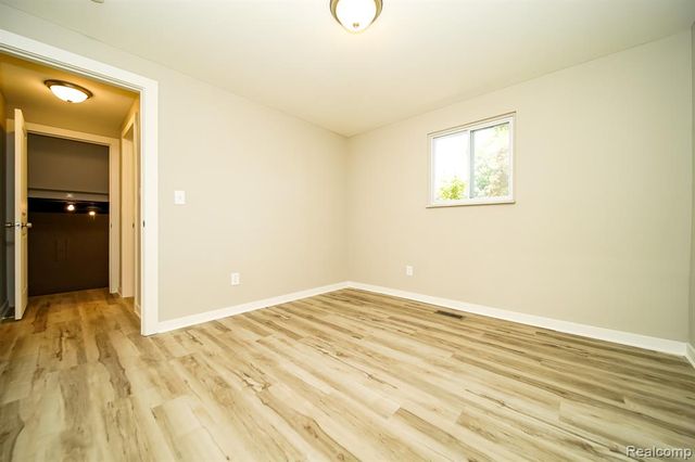48297 Mallard Drive, New Baltimore, MI 48047