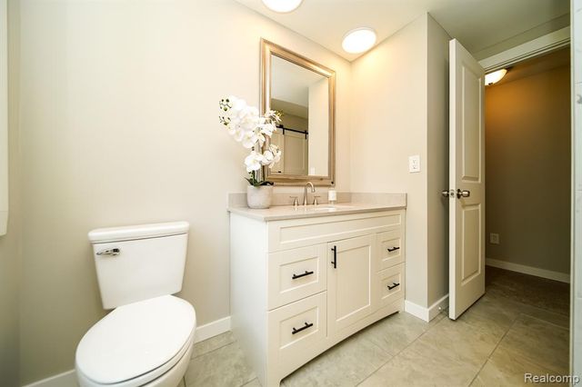48297 Mallard Drive, New Baltimore, MI 48047