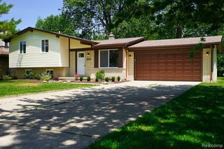 48297 Mallard Drive, New Baltimore, MI 48047