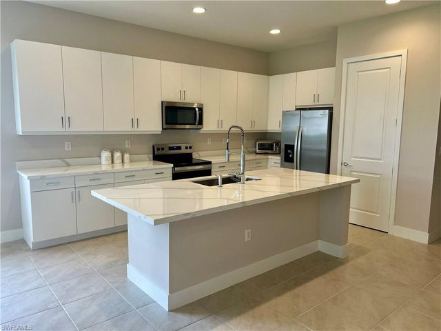 5252 Lamone LN, Ave Maria, FL 34142