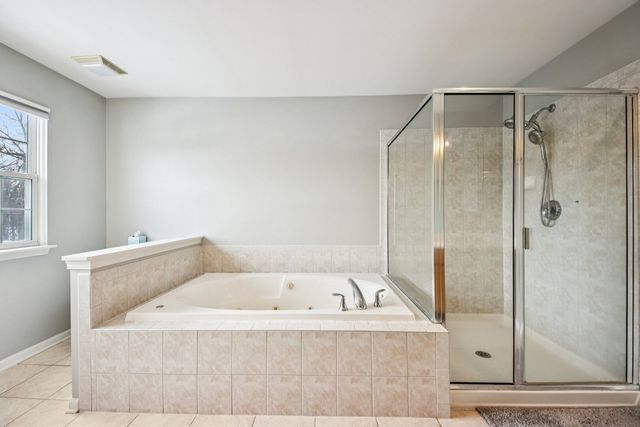 13977 W Emma Lane, Mettawa, IL 60045