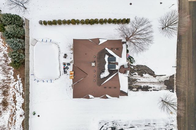 13977 W Emma Lane, Mettawa, IL 60045