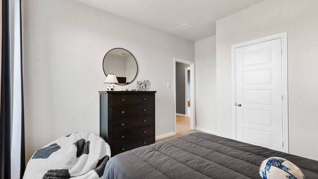 9724 MCCLANE FARM Drive, Fort Worth, TX 76036
