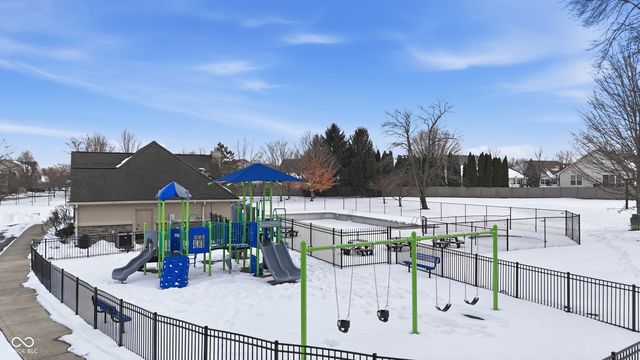 17031 Loch Circle, Noblesville, IN 46060