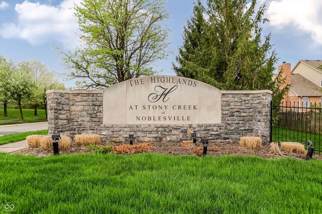 17031 Loch Circle, Noblesville, IN 46060