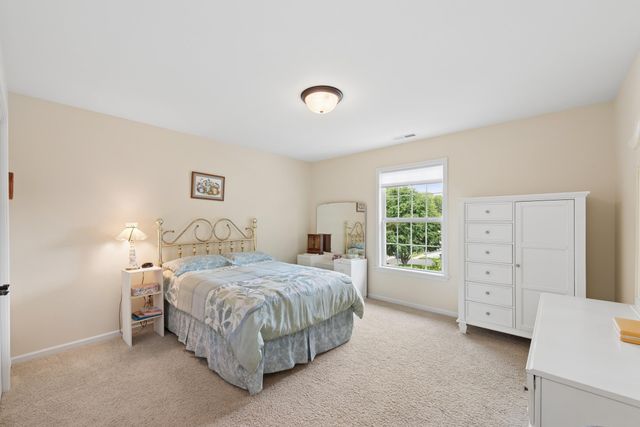 209 Sunflower Drive, Valparaiso, IN 46383