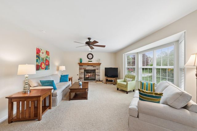 209 Sunflower Drive, Valparaiso, IN 46383