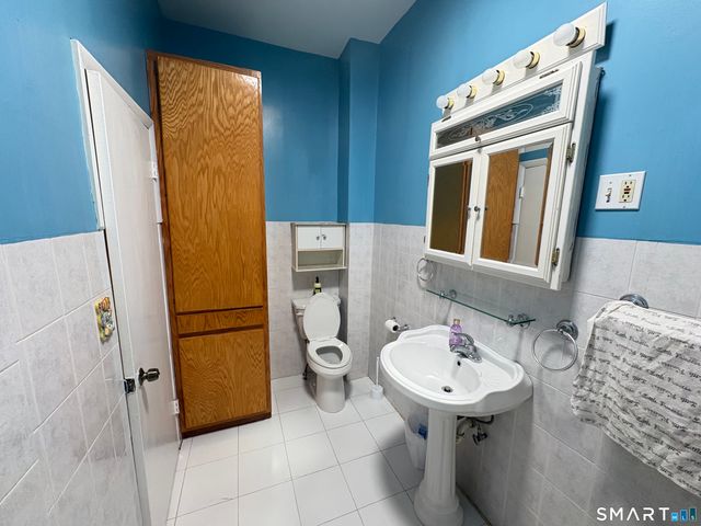 112 Wilcox Avenue 1, Meriden, CT 06451