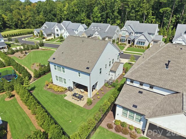 6083 Holden Court, Fort Mill, SC 29715