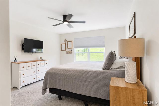 33 Brush Creek Drive, Pacific, MO 63069