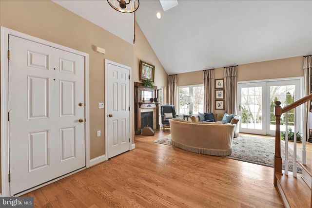 728 WOODFIELD DR, Lititz, PA 17543