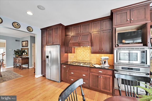 728 WOODFIELD DR, Lititz, PA 17543
