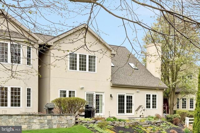 728 WOODFIELD DR, Lititz, PA 17543