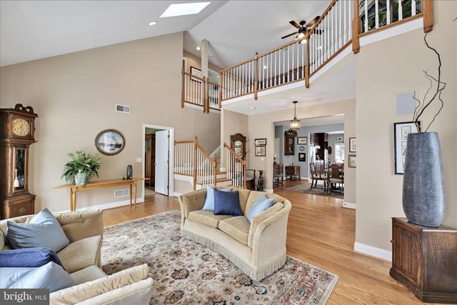728 WOODFIELD DR, Lititz, PA 17543