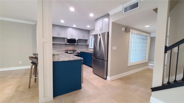 114 W TARGA COURT, Tampa, FL 33606