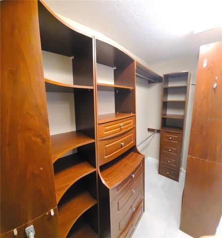 114 W TARGA COURT, Tampa, FL 33606