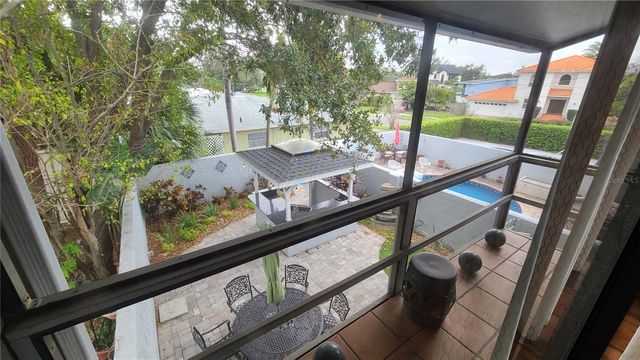 114 W TARGA COURT, Tampa, FL 33606
