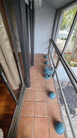 114 W TARGA COURT, Tampa, FL 33606