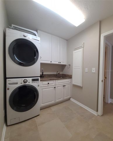 114 W TARGA COURT, Tampa, FL 33606